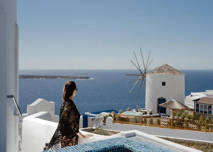 The Sunset Windmill Villa Oia (Santorini)